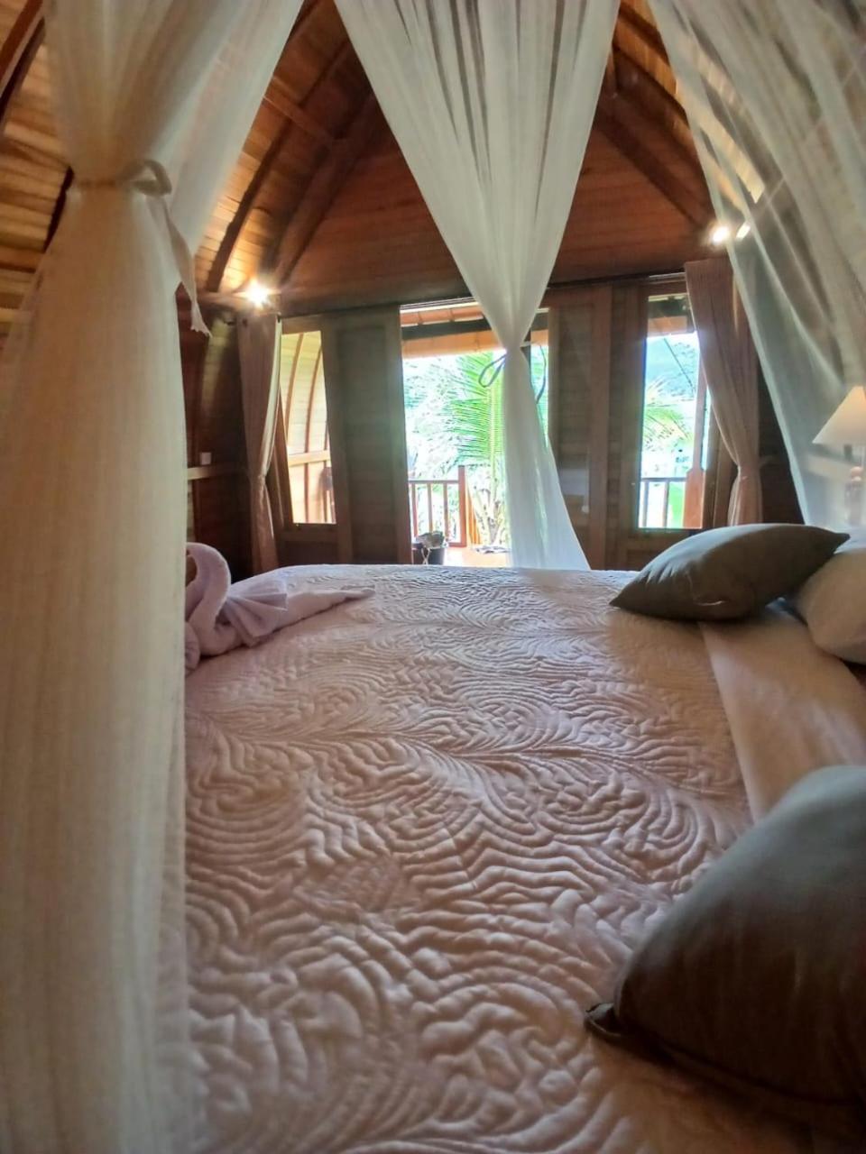 Lumbung Umaluah Villa Сидемен Екстериор снимка